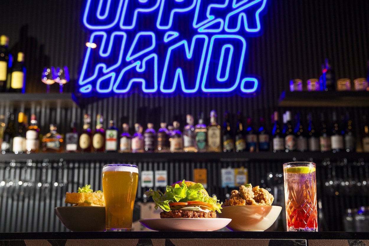 burgers and drinks at Upperhand Burgers